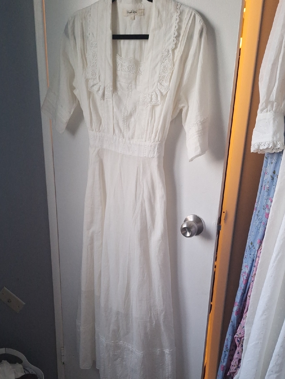 NWOT Vintage-Inspired White Maxi Dress with Lace Trim